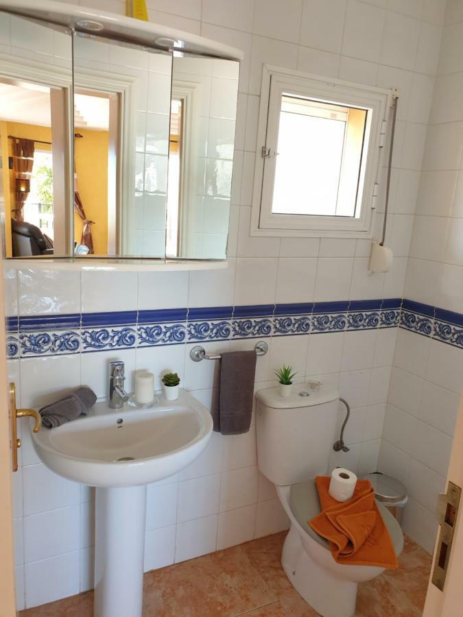 Villa Roque Del Conde With Private Pool, Terrace With Fantastic Sea Views, Wifi, Garden, Garage Adeje Exterior foto