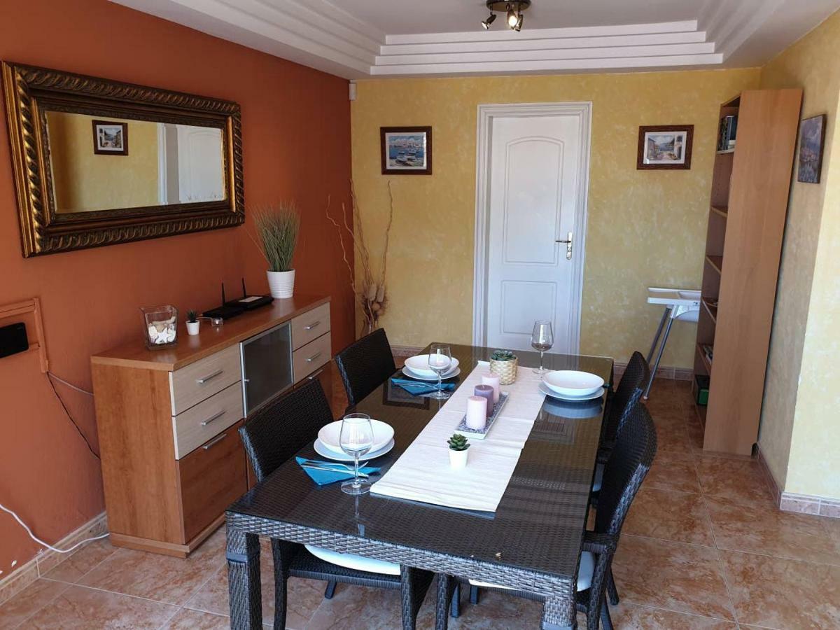 Villa Roque Del Conde With Private Pool, Terrace With Fantastic Sea Views, Wifi, Garden, Garage Adeje Exterior foto